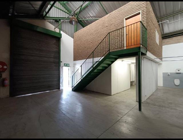 INDUSTRIAL PROPERTY TO RENT IN ROBERTVILLE